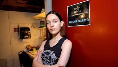 Interview: TV Star Victoria Pedretti Talks Transition From Screen to Stage in AN ENEMY OF THE PEOPLE