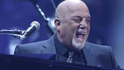 Review: Billy Joel shines in first Seattle show in 8 years