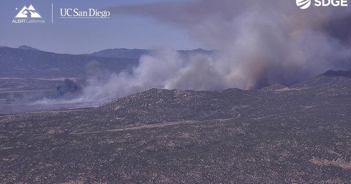 Riverside County firefighters work to extinguish 4,500-acre Nixon Fire