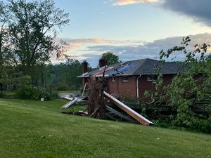 2 tornadoes, strong winds, hail rip through Western Pennsylvania