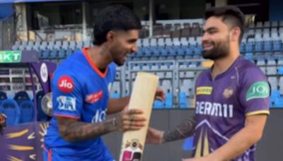 Tilak Varma Wants to 'Run Away' With the Bat Virat Kohli Gifted Rinku Singh | WATCH - News18