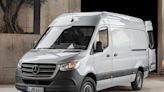 吹冷暖氣吹到起火是不允許的，Mercedes-Benz召回5.3萬輛Sprinter