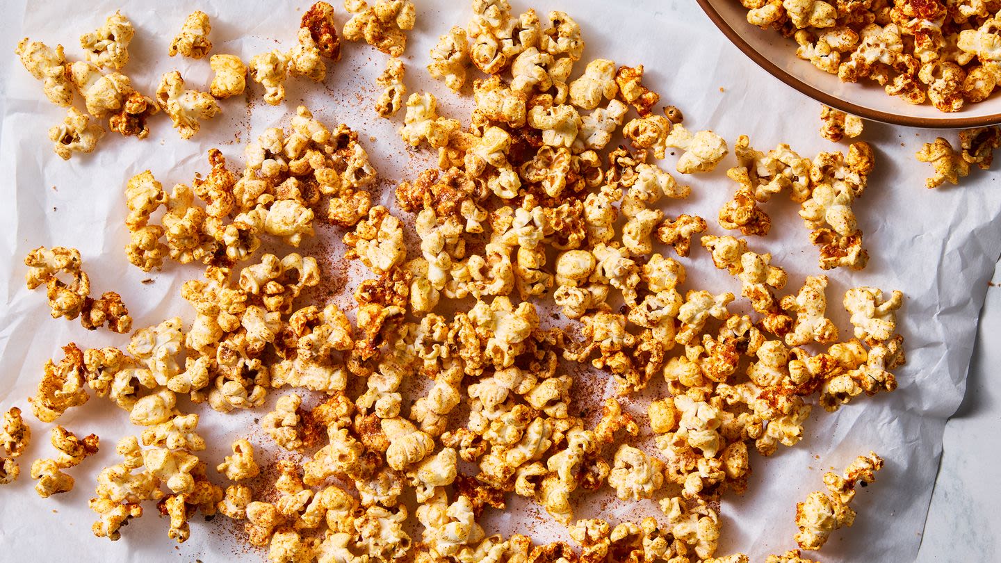 Upgrade Your Movie Night With Steak Seasoning Popcorn