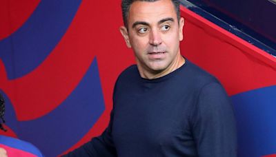 "A Xavi lo están humillando": la "sonrojante" actitud de un Barça que "no está a la altura" con su entrenador