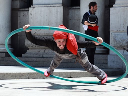 'Luna Eva', primera función circense en la historia del Palacio de Bellas Artes de México