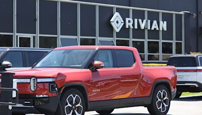 Analyst reboots Rivian Automotive stock price target on revised growth plans