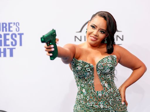 Angela Simmons ‘Deeply Regrets’ Carrying Gun-shaped Purse at the BET Awards; Casze Atelier Issues Apology Statement