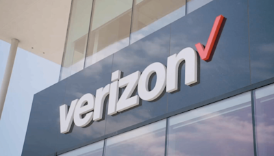 Verizon customers experiencing service outages in multiple counties