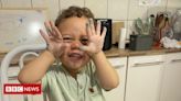Superdotados: o menino brasileiro de 3 anos que já sabe ler e escrever