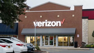 How Verizon's Outlook On IPhone Upgrades Could Move Apple Stock Up Or Down