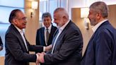 El primer ministro de Malasia se reúne con una delegación de Hamás en Catar