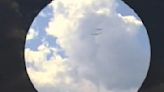 A poco más de 200 metros: impactante video de dos aviones que se pasaron muy cerca en Nueva York