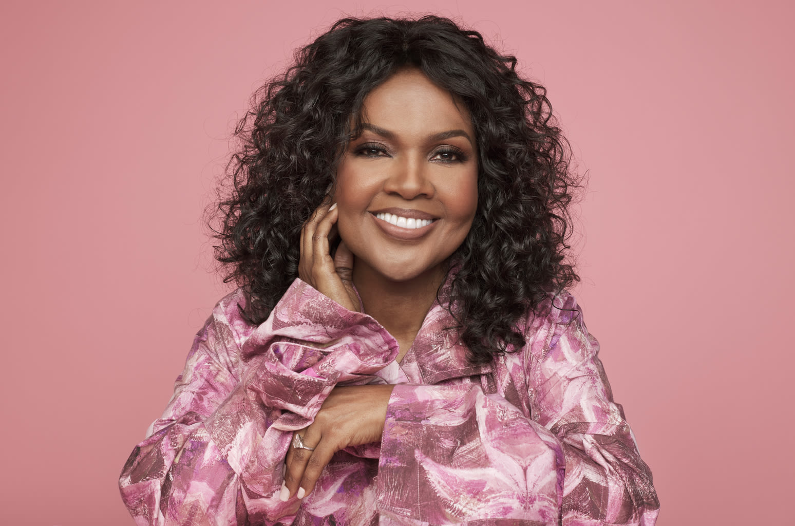 CeCe Winans on Her Christian Airplay Hit ‘That’s My King,’ New Live Album: ‘We Created a Worship Service More Than a Record’