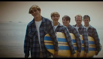 La compleja historia familiar y el suceso de los Beach Boys, en un laudatorio documental