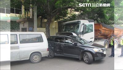 砂石車當碰碰車開！台中離譜司機酒駕連撞8車 酒測值高達0.77毫克