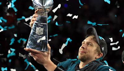 QB Nick Foles, Philadelphia legend, retiring with Eagles after 11-year career