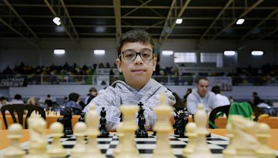 El argentino Faustino Oro, maestro internacional con 10 años, jugará en su país en noviembre