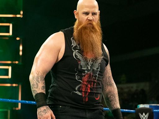 Report: Erick Rowan Signs New Deal With WWE