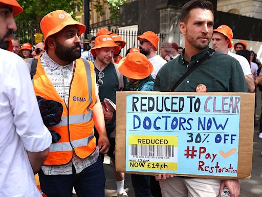 Junior doctors plot to strike AGAIN despite pay hike from Labour