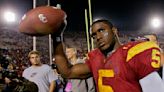 USC's Reggie Bush, Tebow make College Football Hall of Fame