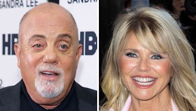 Christie Brinkley Blushes as Ex Billy Joel Serenades Her With 'Uptown Girl'