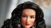 Mattel lanza nueva muñeca Barbie inspirada en María Félix “La Doña”