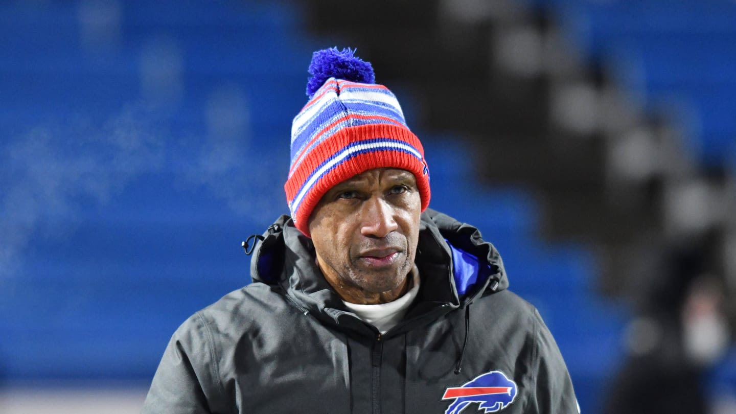 Mike Macdonald Details Importance of Leslie Frazier to Seattle Seahawks Coaching Staff