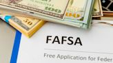 California extends FAFSA application deadline: What students and parents need to know