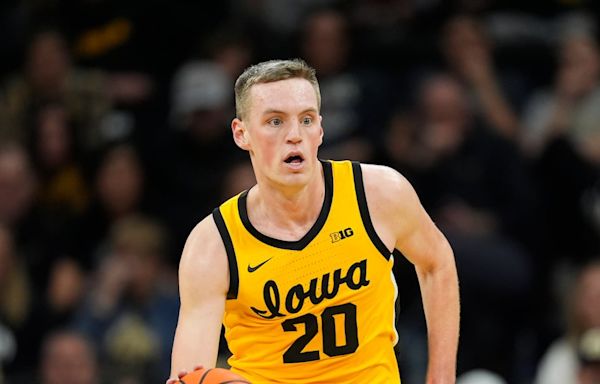 Iowa’s Payton Sandfort to return for his senior men’s basketball season