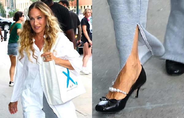 Sarah Jessica Parker Pairs Sweatpants With Whimsical Kitten Heels on Set of ‘And Just Like That’