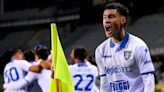 Matias Soulé lands in the capital, greeted by hundreds of Roma fans