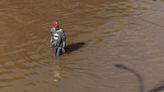 Suben a 84 los muertos por las inundaciones en el sur de Brasil