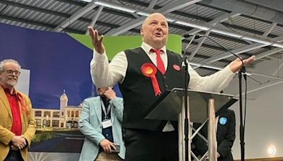 Labour holds North Tyneside in full council election