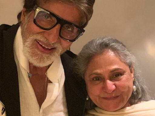 Amitabh Bachchan reflects on ‘51 years of togetherness, 2 progress reports' aka Shweta, Abhishek with Jaya Bachchan