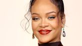 Rihanna just gave us a lesson in the art of the messy bun at the Oscars