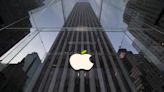 Apple hires dozens of AI experts from Google, builds secret research lab