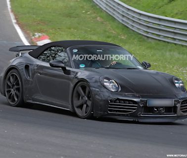 2025 Porsche 911 Turbo S Cabriolet tests hybrid powertrain