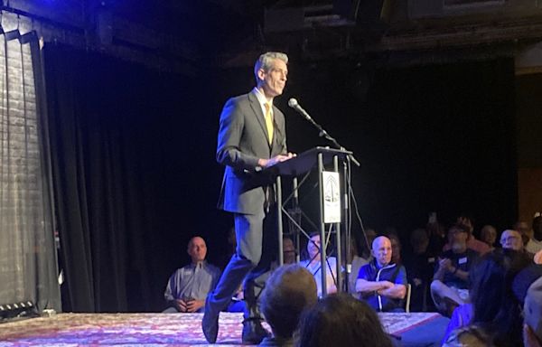 Evanston Mayor Daniel Biss discusses Northwestern partnership, government overreach in State of City address