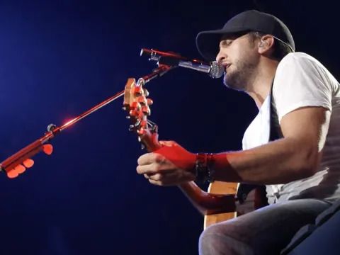 Luke Bryan: My Dirt Road Diary Season 1 Streaming: Watch & Stream Online via Amazon Prime Video