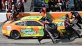 Pit road stats: Crews of Kevin Harvick, Martin Truex Jr. shine at Darlington