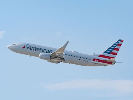 Passenger sues American Airlines, claiming he broke his ankle while letting someone go to the bathroom