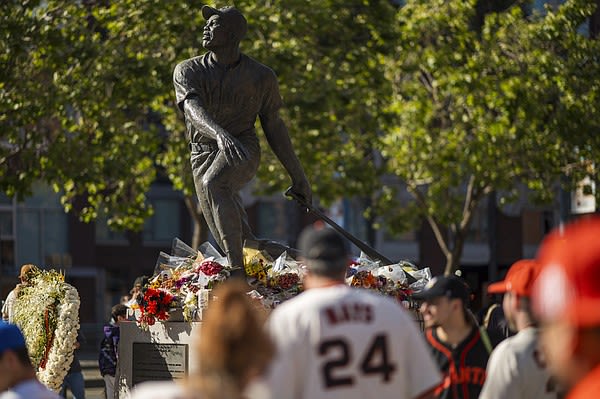 MLB notebook: Willie Mays honored in public memorial service at Giants’ stadium | Chattanooga Times Free Press