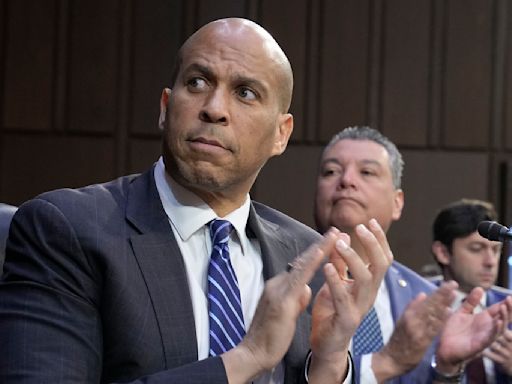 Cory Booker backs Menendez for reelection. Not that one.