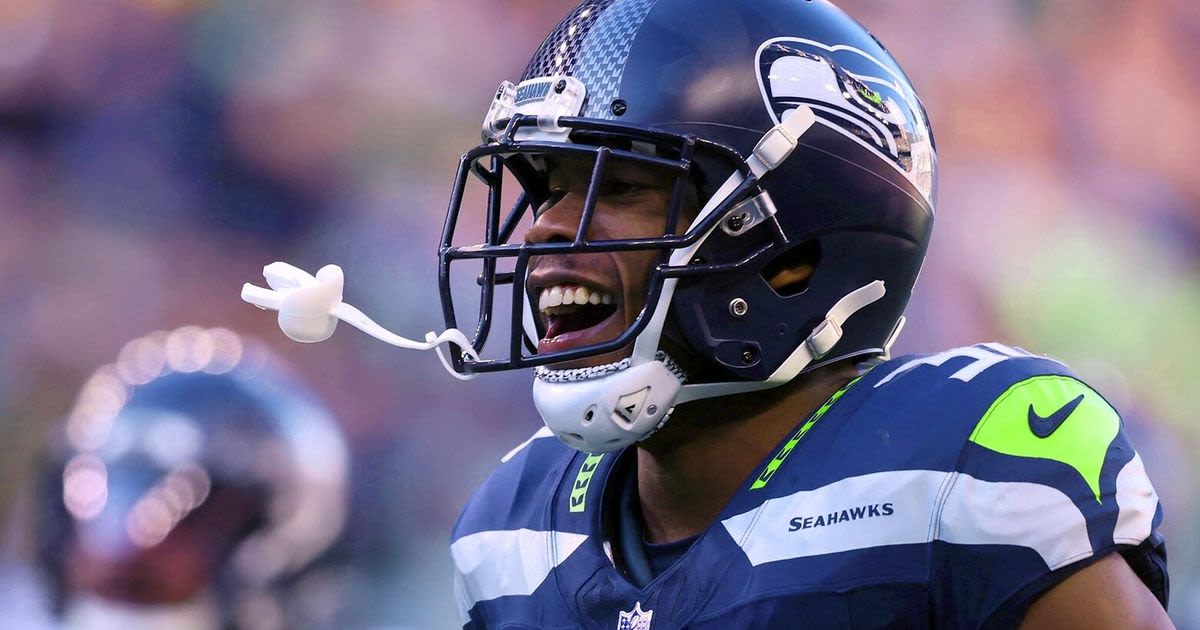 Seahawks open up cap space in deal with Michael Jackson | Notebook