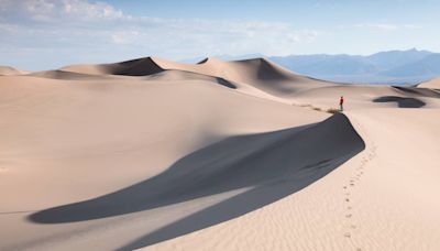 Death Valley Visitor's Skin Melted Off His Feet After Losing His Shoes in Scorching Sand Dunes