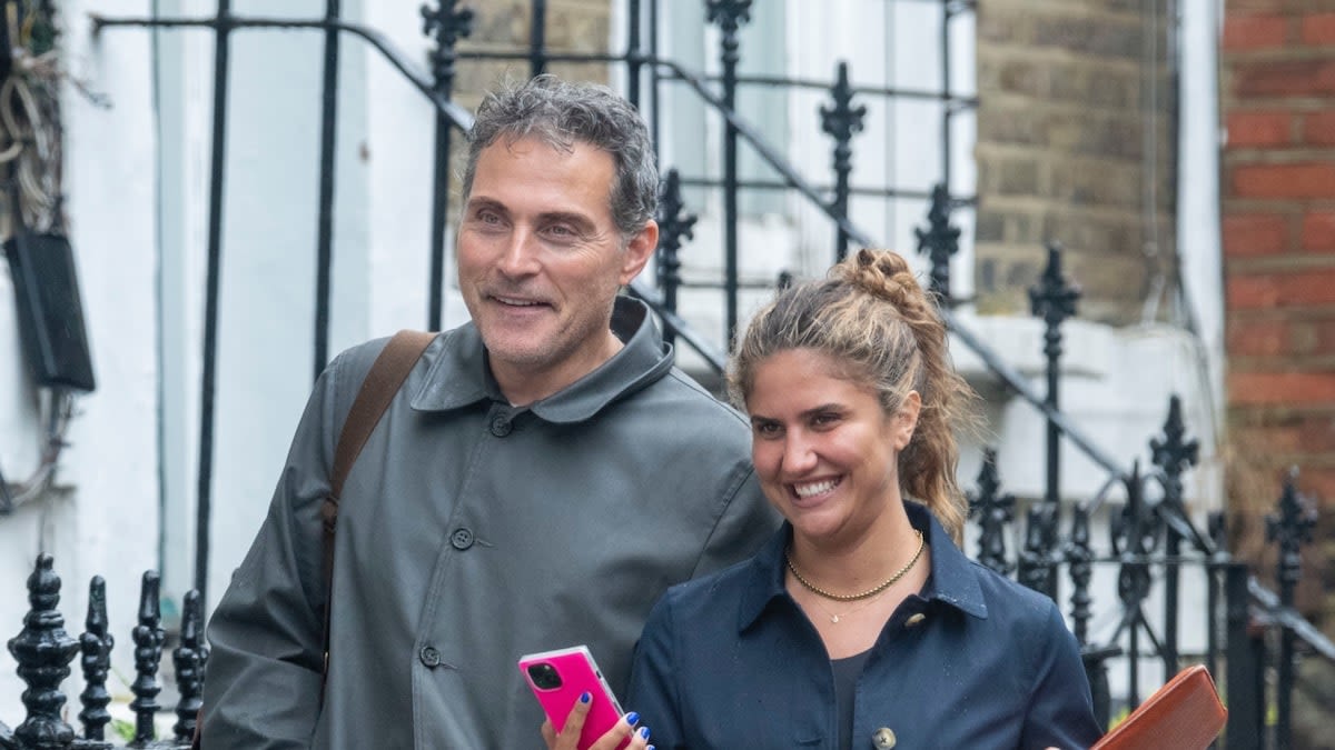 ‘The Diplomat’s’ Rufus Sewell Weds Vivian Benitez at Wales Castle