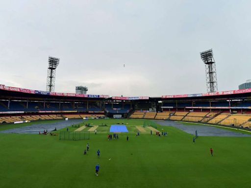 Bengaluru Weather Forecast: What Will Happen If Rain Interrupts IPL 2024 CSK vs RCB Crucial Match?