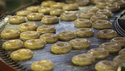 National Doughnut Day: Free donuts from Krispy Kreme, Dunkin’ and other chains | CNN Business