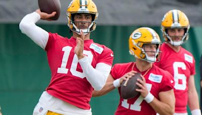 4 questions facing Packers quarterbacks as Jordan Love awaits an extension