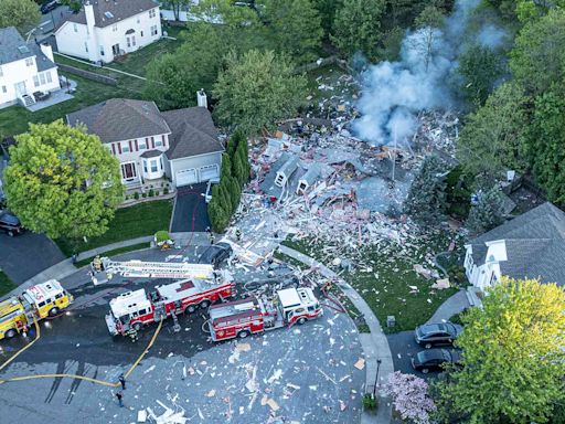 1 Dead, 1 Seriously Injured in ‘Horrific’ New Jersey Home Explosion